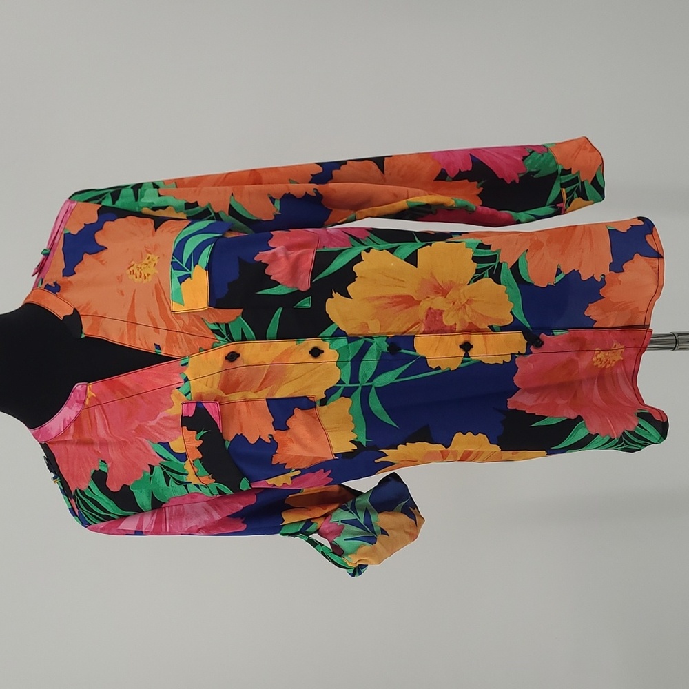 Calvin Klein Women's Floral Blouse sz. S